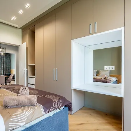 Apartment 2bdr District