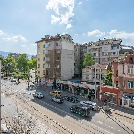 2bdr District