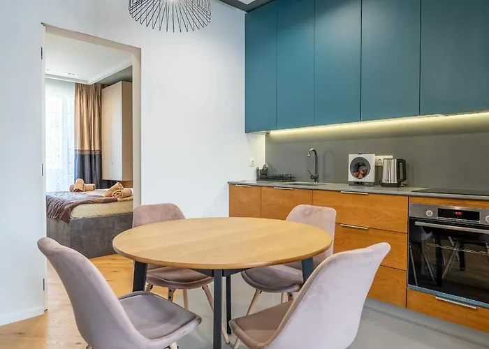 2bdr District Apartmán