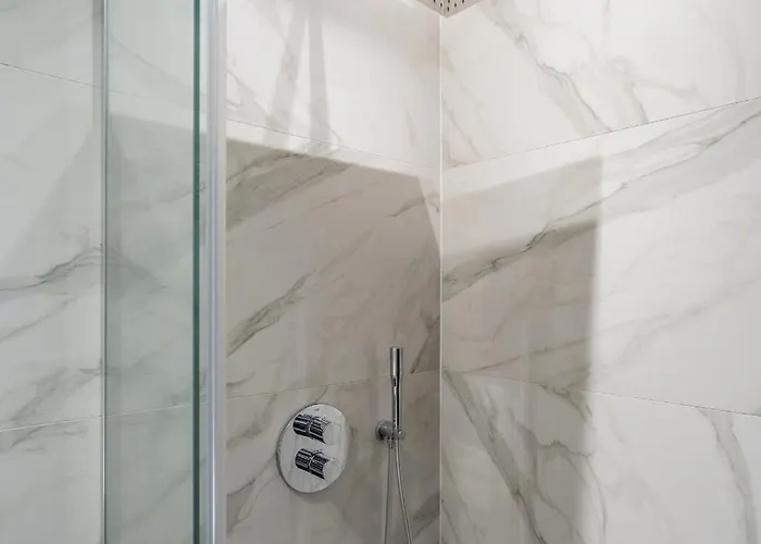 דירה 2bdr District *